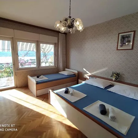 In 7337 Apartment *