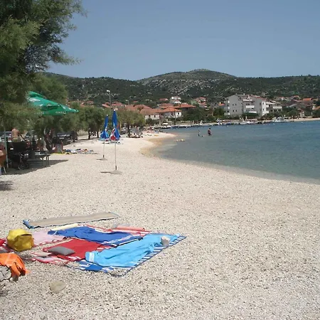 In 7337 Vinišće
